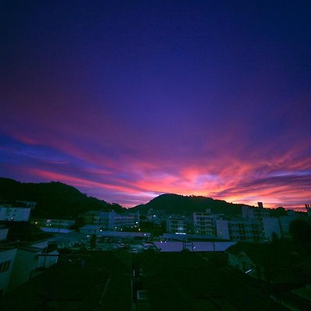 Tropical Sunset Hotel Patong Luaran gambar