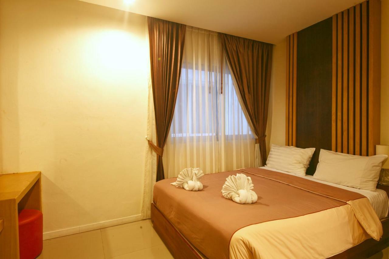 Tropical Sunset Hotel Patong Luaran gambar