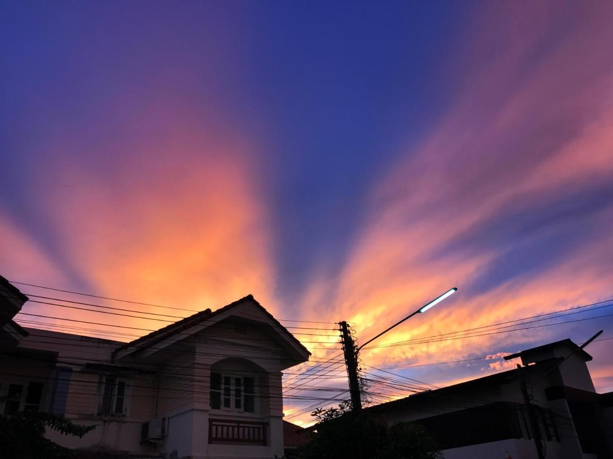 Tropical Sunset Hotel Patong Luaran gambar