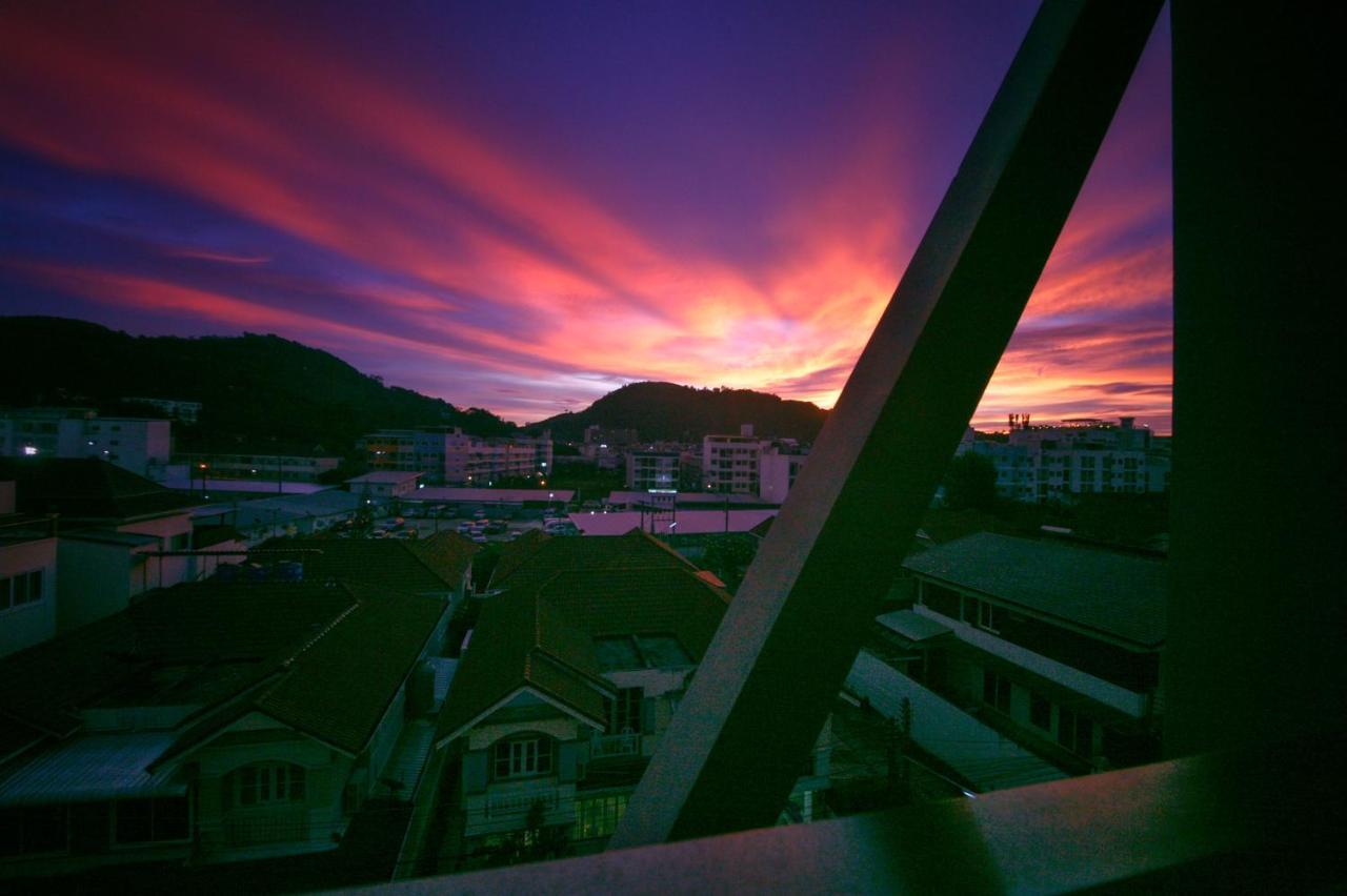 Tropical Sunset Hotel Patong Luaran gambar
